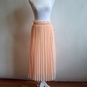 New Haute Monde Pleated Chiffon Peach Color Midi Skirt Size S